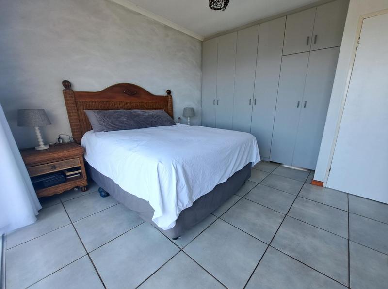 4 Bedroom Property for Sale in Eersterivierstrand Eastern Cape